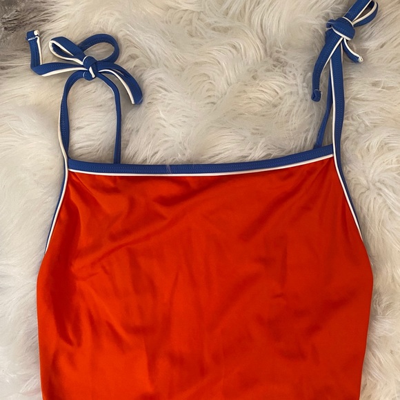 Solid & Striped One Piece The Poppy Red/White/Blue - Picture 2 of 7